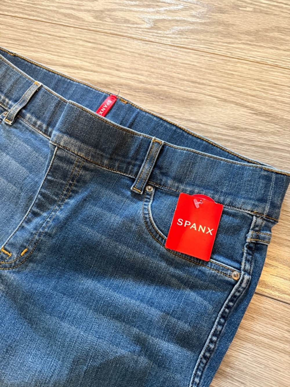 NWT SPANX FLARE JEANS - Picture 5 of 9
